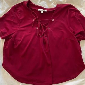 Cross cleavage shirt